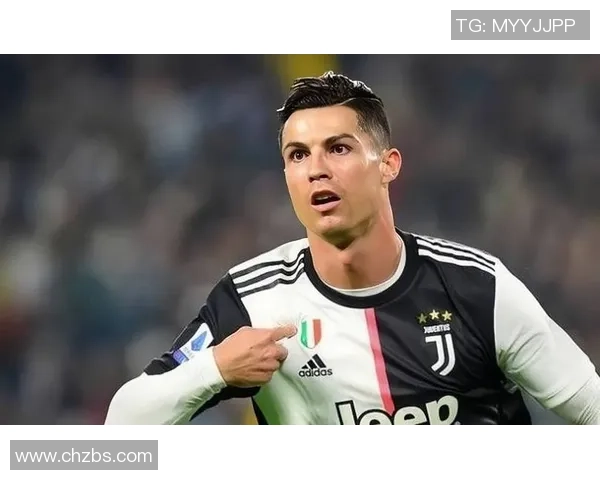 足球巨星C罗魅力无限精美海报展现传奇风采与激情瞬间 足球巨星C罗魅力无限精美海报展现传奇风采与激情瞬间